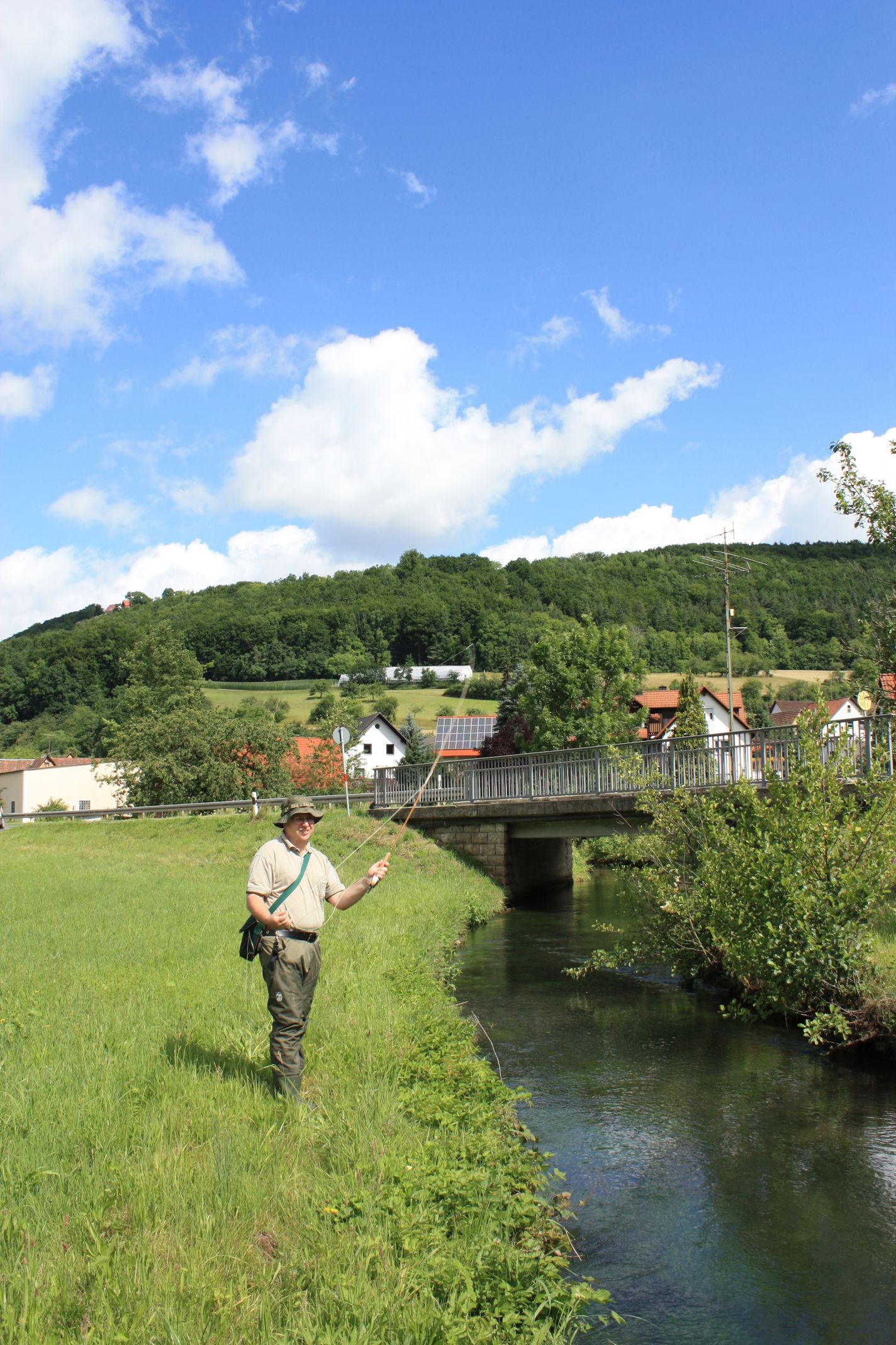 Neuigkeiten in Egloffstein: Bild 2012_07_Fischwasser_Egloffstein_1_50_Prozent.jpg